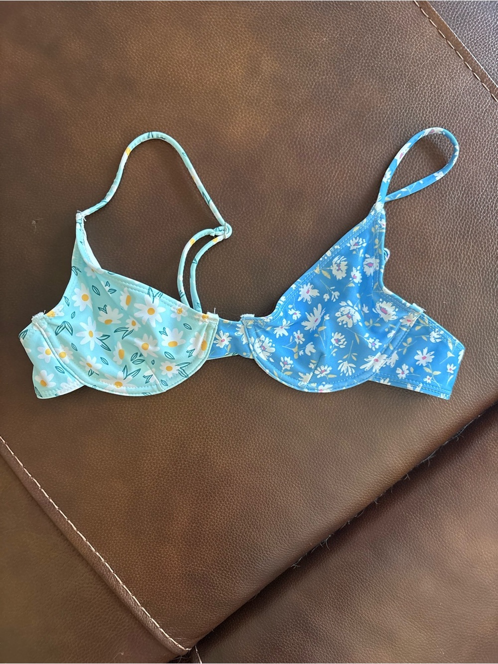 SHEIN Two-Tone Floral Underwire Bikini Top in Light Blue and Blue